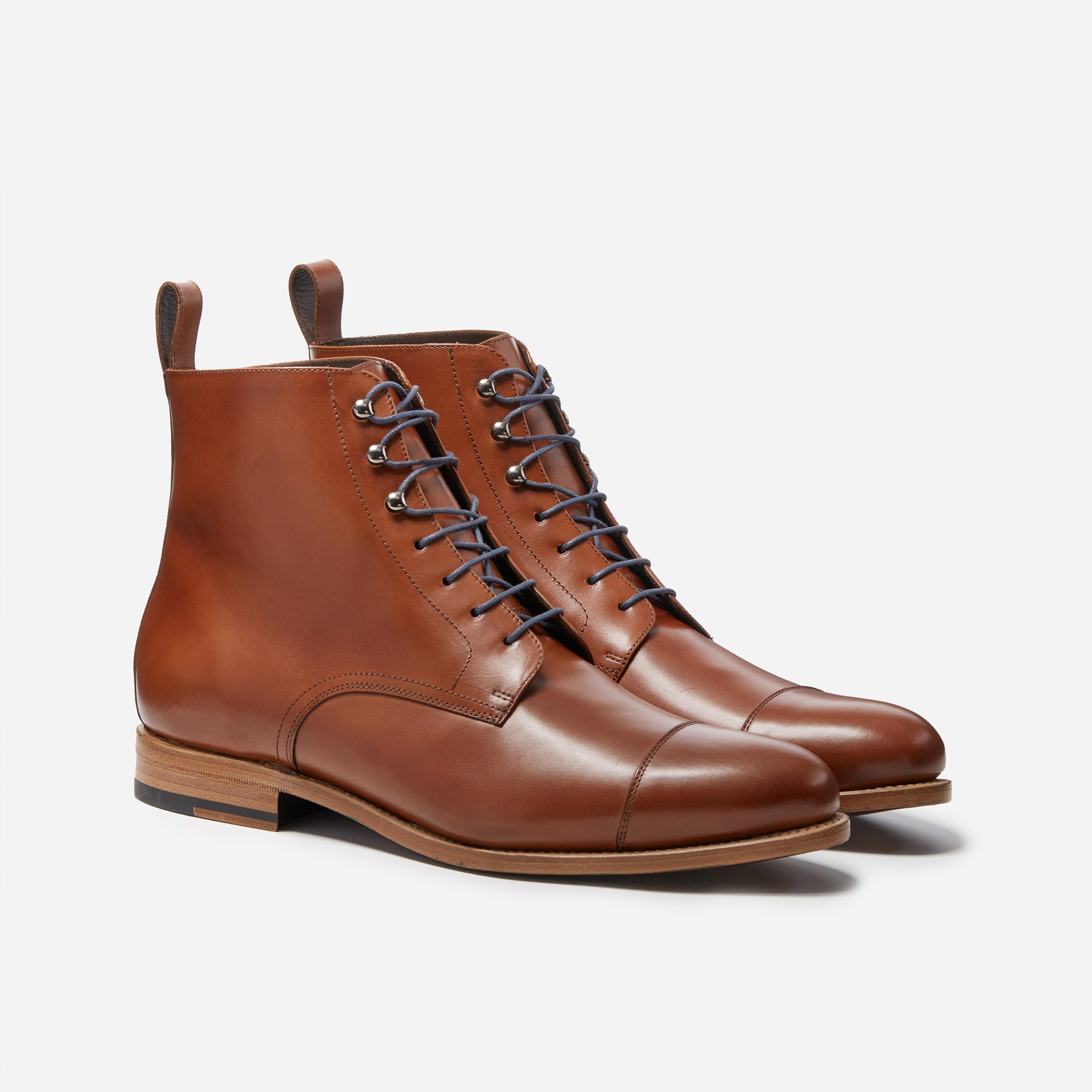 FW-0014_Shoes-01-diagonal.  display picture 1